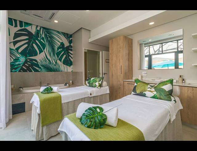 1 BEDROOM APARTMENT FOR SALE IN WATERFALL